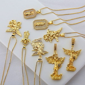 Colgante de San <span class=keywords><strong>Miguel</strong></span> Arcángel Chapado en Oro de 18K de Alta Calidad con Micro Pavé de Circonitas, Joyería Religiosa de Protección del Arcángel <span class=keywords><strong>Miguel</strong></span> - Product Image 4