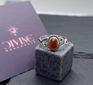 Bague en cornaline rouge en argent sterling Design minimaliste Pierres précieuses naturelles Bijoux faits à la main Bague bohème pour elle - Product Image 2