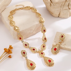 Parure de bijoux de mariée traditionnelle de luxe en plaqué or turquoise, motif goutte d'eau, pour femmes algériennes - Product Image 4