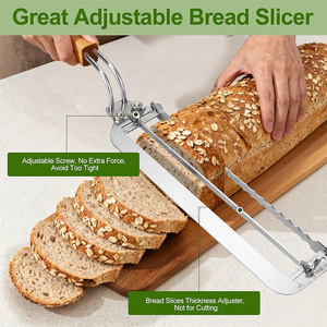 Cortador de Pan de Acero Inoxidable con Cuchilla Dentada para Baguettes, Guía Ajustable de Grosor, Cuchillo Manual para Pan de Levadura - Product Image 2