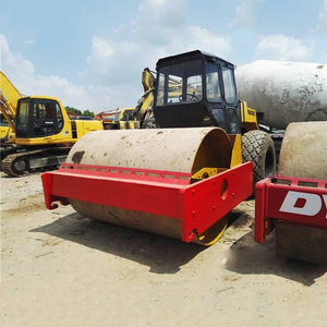 Compacteur à tambour unique Dynapac CA30D 10 tonnes pour routes, en excellent état, modèle 2024 - Product Image 1