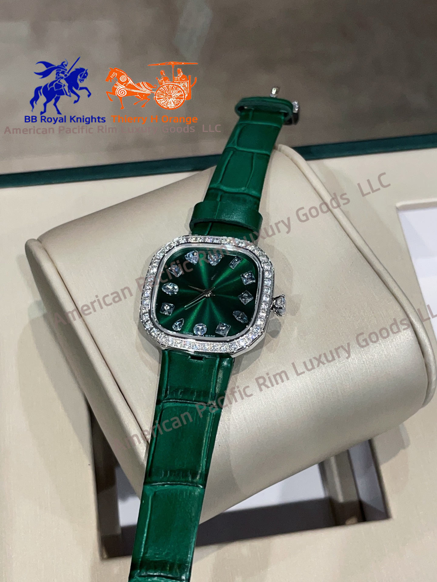 สีเขียว