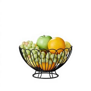 Panier à fruits en fil métallique de haute qualité, structure robuste, design moderne, utilisation polyvalente, maintient en toute sécurité les fruits lourds sans s'abîmer - Product Image 1