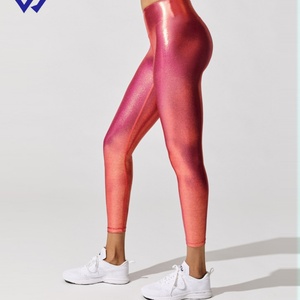 Pantalons de yoga à compression haute taille pour femmes, leggings brillants en cuir PU - Product Image 1