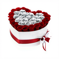 Cadeau de Noël pour la Saint-Valentin, Roses éternelles, boîte en forme de cœur de luxe, roses éternelles préservées