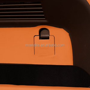 Almohadilla protectora de puerta trasera de alta calidad, cubierta adhesiva de cuero de protección embellecedora de puerta trasera para tanque GWM 500 - Product Image 5