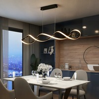 Lustre LED suspendu moderne nordique créatif et minimaliste, design en fer ondulé long or et noir, pour restaurant et salle à manger