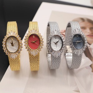 Reloj de Pulsera Ovalado de Latón con Correa de Espiga de Trigo, Estilo Vintage, Lujoso y Elegante, Chapado en Oro, con Diamantes y Camelia, para Mujer de Mediana Edad - Product Image 5