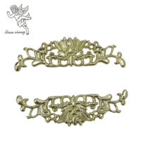 Fleur 6 #   Paire de tournesols dorés style américain pour adulte, décoration florale funéraire, accessoires de cercueil, fournitures funéraires