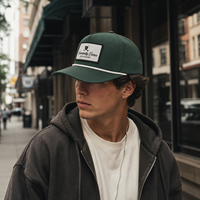 Gorra de Golf con Logotipo Aplicado, Cinco Paneles, OEM Personalizada, MOQ Bajo, Sarga de Algodón Premium, Correa Ajustable, Alta Calidad, Unisex para Hombre