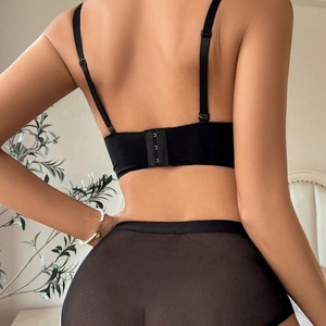 Ensemble de lingerie sexy noir uni, style attrayant, avec soutien-gorge push-up et culotte ouverte sur le devant pour femme - Product Image 6