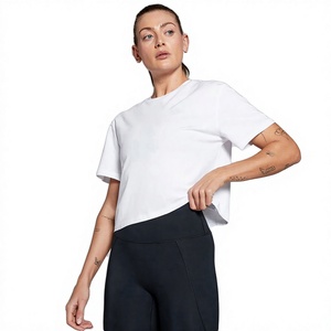T-shirt basique surdimensionné pour femmes, fabricant en gros, tee-shirt en coton uni, vêtements à marque privée - Product Image 1