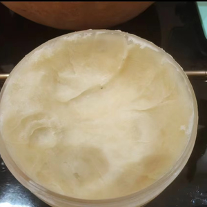 Manteca de Karité Nilotica de Uganda, 500L, Cosecha Ética, Alta Pureza, para Fabricantes y Formuladores de Productos para el Cuidado de la Piel, Venta al Por Mayor - Product Image 1