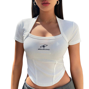 <span class=keywords><strong>Camiseta</strong></span> Corta de Punto Acanalado Blanco Y2K para Mujer, Cuello Halter Cuadrado, Manga Corta con Bordado de Letras y Diseño de Costura de Corsé - Product Image 1