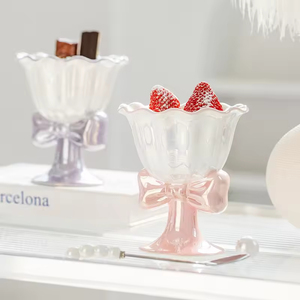 Nueva Taza de Cerámica con Diseño de Corazón de Niña Estilo Japonés, con Lazo, para Helado, Diseño Creativo de Dibujos Animados, Color/Logotipo Personalizado, Apta para Microondas y Lavavajillas, para Fiestas - Product Image 1
