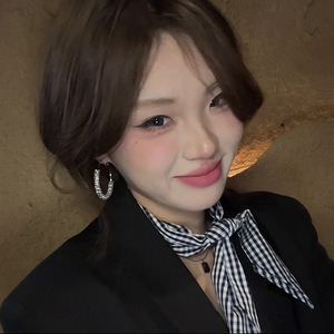 <span class=keywords><strong>Orecchini</strong></span> a Cerchio <span class=keywords><strong>Grandi</strong></span> in <span class=keywords><strong>Argento</strong></span> 925 da Donna, Lusso e Alta Gamma, Moda Quotidiana con Diamanti Scintillanti - Product Image 4