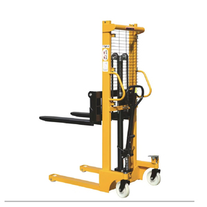 New T&H International Diesel Engine Stacker Forklift 1 Ton <b>Pallet</b> Stacker Seated Operation Indoor Use 1600mm <b>Fork</b> Length 660mm - Product Image 4