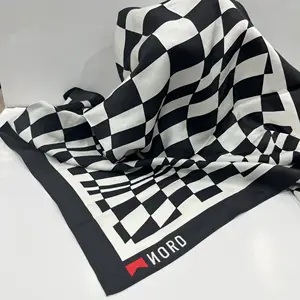 Lujo personalizado 100% seda cabeza bufanda Bandana venta al por mayor impreso Checker Logo diseño seda satén bufandas cuadradas para Mujeres Hombres 65x65cm
