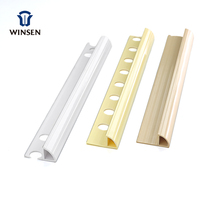 Accessoires en plastique PVC ronds OEM pour la protection et l'embellissement des coins de carrelage en céramique pour la décoration intérieure