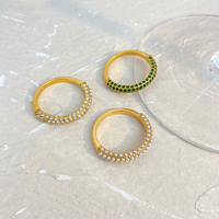 Nouvelle bague ronde en acier titane sertie de diamants, bijoux exquis en acier inoxydable plaqué or 18 carats, zircon blanc et vert, perle