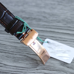 Nuovo Modello di Orologio da Uomo Tutto in Oro Rosa e Oro Rosso con Tecnologia Avanzata, Cinturino in Pelle Italiana Nera e Fasi Lunari - Product Image 6