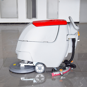 Nouvelle autolaveuse autoportée robuste certifiée CE 24 V, largeur de nettoyage 830 mm - Product Image 6