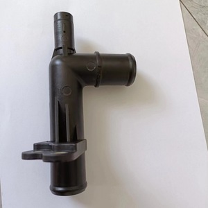 Manguera de Refrigerante para Toyota Corolla 16577-37070, Tubo de Radiador de Plástico para Reemplazo o Reparación - Product Image 1
