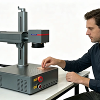 Nouvelle machine de marquage laser à fibre CNC portable mini 20W/30W/50W pour artisanat métallique, pendentifs en acier inoxydable, médailles pour chiens, écologique