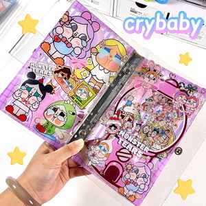 Álbum de Fotos A6 de Hojas Sueltas con Diseño de Dibujos Animados Lindos, Libro de Ahorros Cry Baby para Tarjetas de Alto Valor, con Función de Agitar - Product Image 3