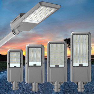 Lámpara LED para Exteriores IP66 Resistente al Agua de 150W, Iluminación para Patio, Garaje y <span class=keywords><strong>Calle</strong></span>, Alta Luminosidad, Ahorro de Energía - Product Image 6