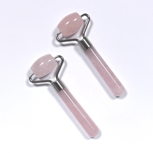 ลูกกลิ้งควอตซ์โรสขนาดเล็กสำหรับใบหน้า - Product Image 5