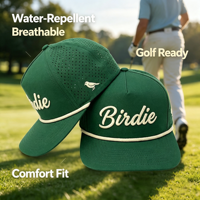 Casquette de golf vintage verte à visière plate, logo brodé en relief 3D couleur crème, ajustable, perforations découpées au laser, séchage rapide, casquette snapback