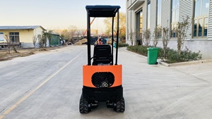 Mini-excavatrice chinoise neuve de 1,8 tonne, cabine ouverte, très compacte, avec moteur Kubota et certifications EPA/CE. - Product Image 6