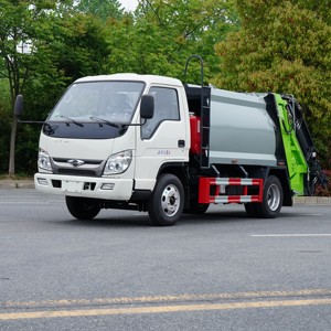 Camión Compactador de Basura Diésel 4x2 con Transmisión Manual, Incluye Motor, Caja de Cambios y Contenedor de Residuos - Product Image 4