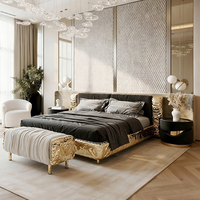 Meubles de chambre à coucher luxueux pour villa haut de gamme, tête de lit en velours foncé, cadre en laiton plaqué or, lits king-size de luxe