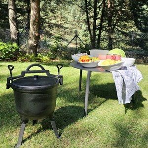 Olla para acampar resistente de hierro fundido presazada de 10L al por mayor, Horno Holandés con tres patas, olla a presión para acampar de Polonia - Product Image 5