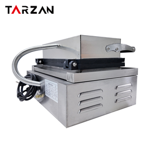 เครื่องทำวาฟเฟิลแบบสี่เหลี่ยม 10 ช่อง ขนาดใหญ่ สำหรับการผลิตจำนวนมาก แบบไม่ติดกระทะ เหมาะสำหรับร้านเบเกอรี่ บุฟเฟ่ต์ และร้านอาหารเช้า - Product Image 5