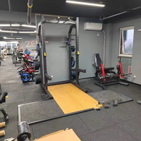 Rack de musculation Smith commercial avec plateforme de levage de poids |   Équipement de musculation multifonctionnel pour la salle de sport