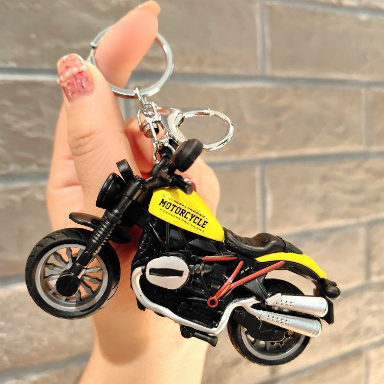 สีเหลือง