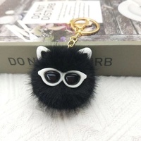 Porte-clés mignon style Ins en forme de petit charbon, en résine plastique, tendance, breloque de sac à dos de dessin animé, ornement de voiture délicat