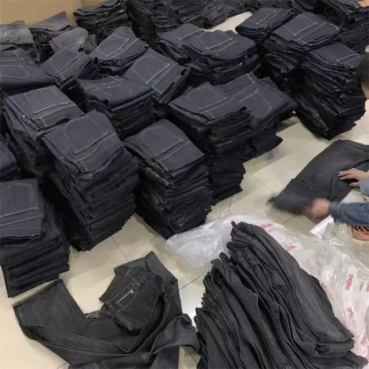 China fábrica estoque atacado usado calça jeans novos desenhos fotos para homens estoque lote