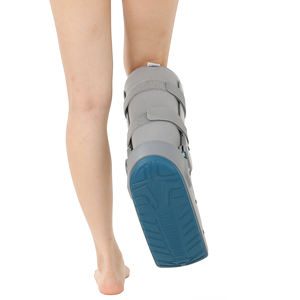 Sepatu bot ortopedi berjalan untuk keseleo, patah stres pergelangan kaki, dan cedera kaki nyaman dan pemulihan suportif - Product Image 3