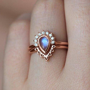 Bague en pierre de lune T0922 pour femme, forme poire, pierre précieuse naturelle, sertie à griffes, bagues de fiançailles tendance - Product Image 2