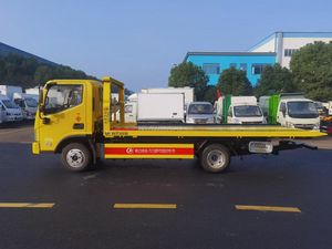 Carro attrezzi diesel leggero con pianale e verricello da 8 tonnellate - Product Image 1