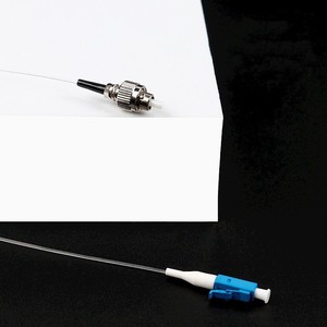 Cable de Fibra Óptica Invisible G657A2 0.9mm con Cubierta de PVC, Monomodo LC FC Transparente para Uso en Interiores - Product Image 3