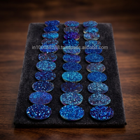Vente directe usine : Pierre ovale plate 100% naturelle en agate violette bleue Druzy, traitée thermiquement pour changement de couleur, idéale pour la création de bijoux personnalisés