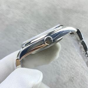 Reloj automático impermeable para hombre - Reloj mecánico clásico de lujo hecho a medida con diamantes de zafiro - Product Image 2