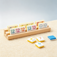 Tuiles de Rummy personnalisées en acrylique jaune crème vif, blocs de jeu numérotés Rummi Kub avec symboles météorologiques