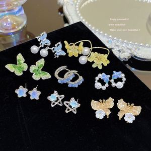 Pendientes de Mariposa de Cristal Brillante, Elegantes y Exquisitos, Estilo Japonés y Surcoreano, Joyería de Moda Chapada en Oro de Lujo para Mujer - Product Image 2