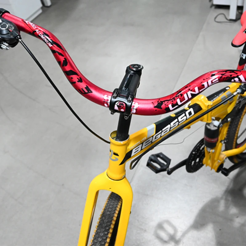 MTBバイクライザーハンドルバー31.8x 720/780mmアルミニウム